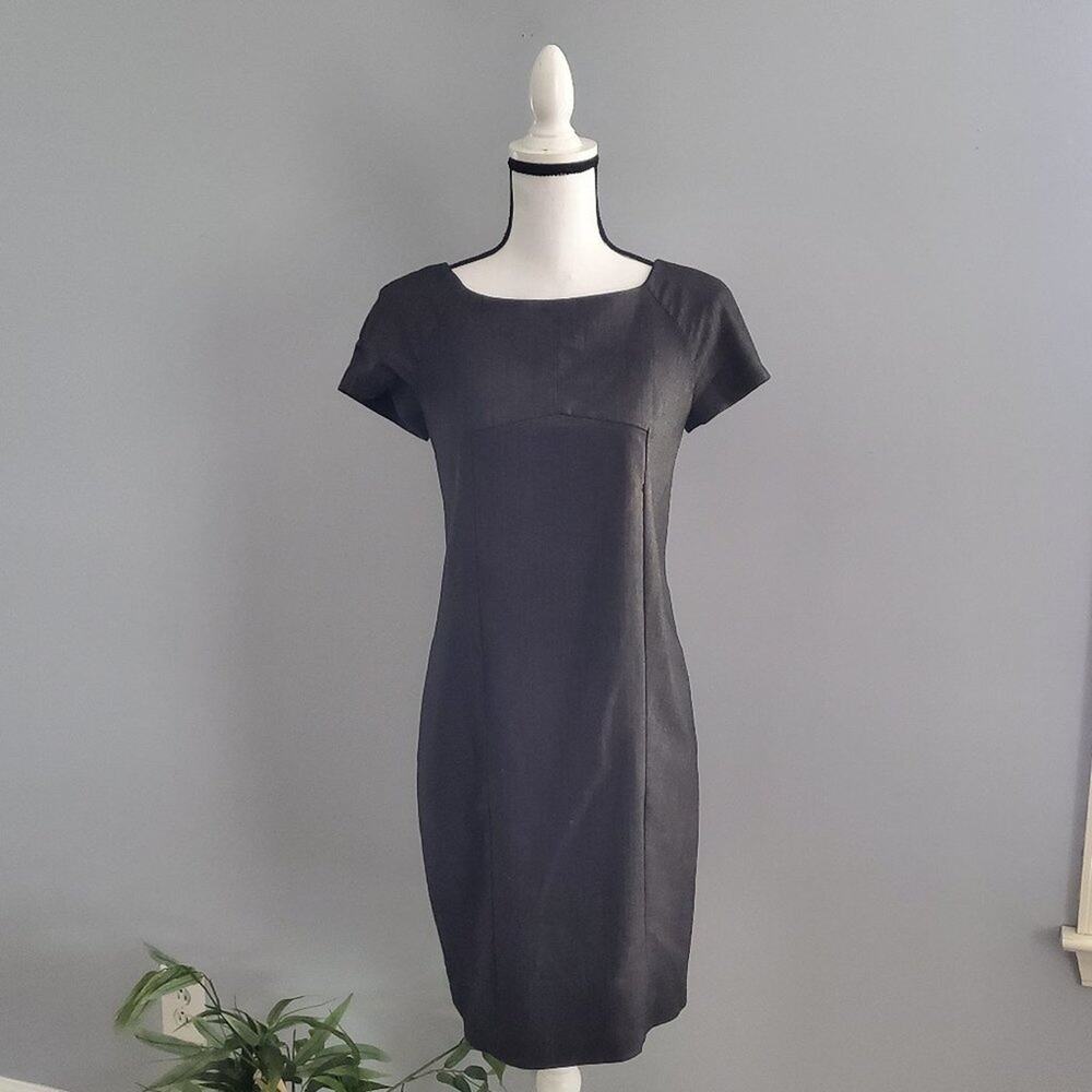 Zara Basic Gray Short Sleeve Sheath Dress